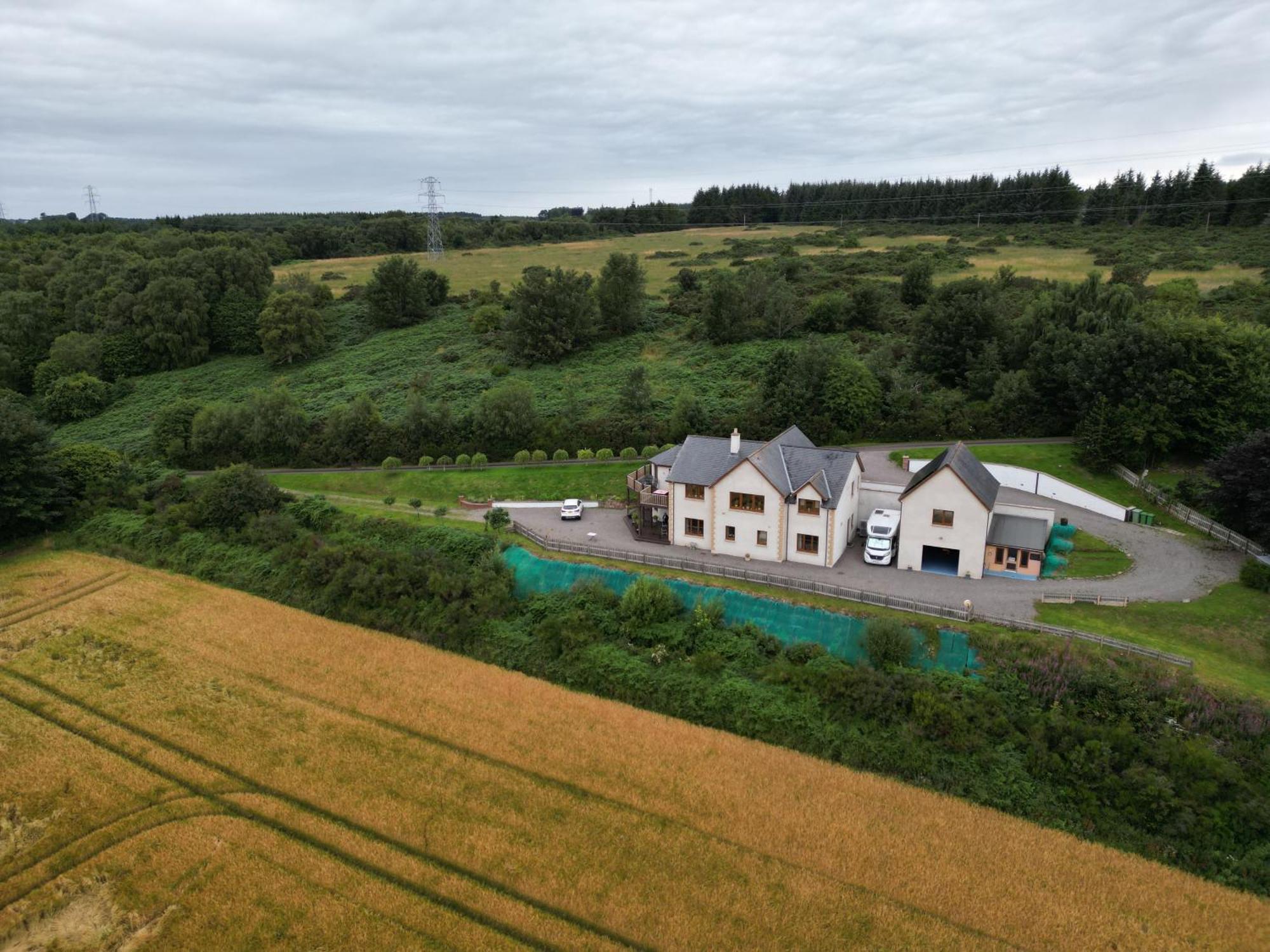 Doura Lodge Инвернес Екстериор снимка